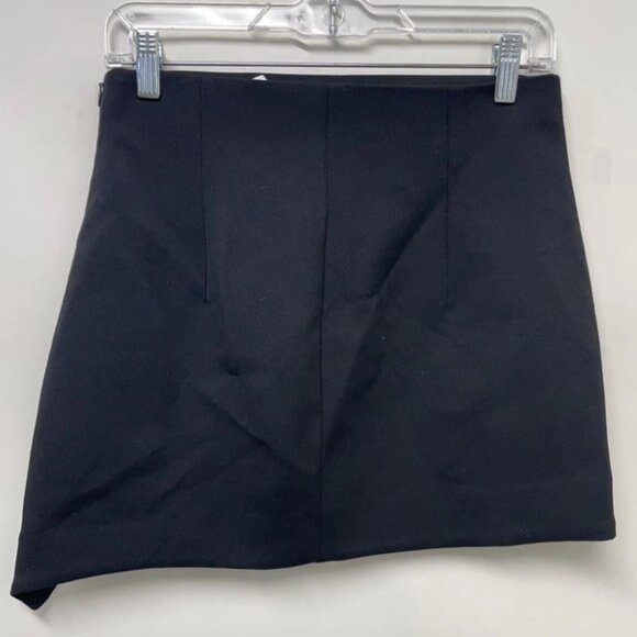 Zara Dresses & Skirts - Zara Women's S Peaked Mini Skirt Black 2585/420/800 Asymmetric SIZE XXL